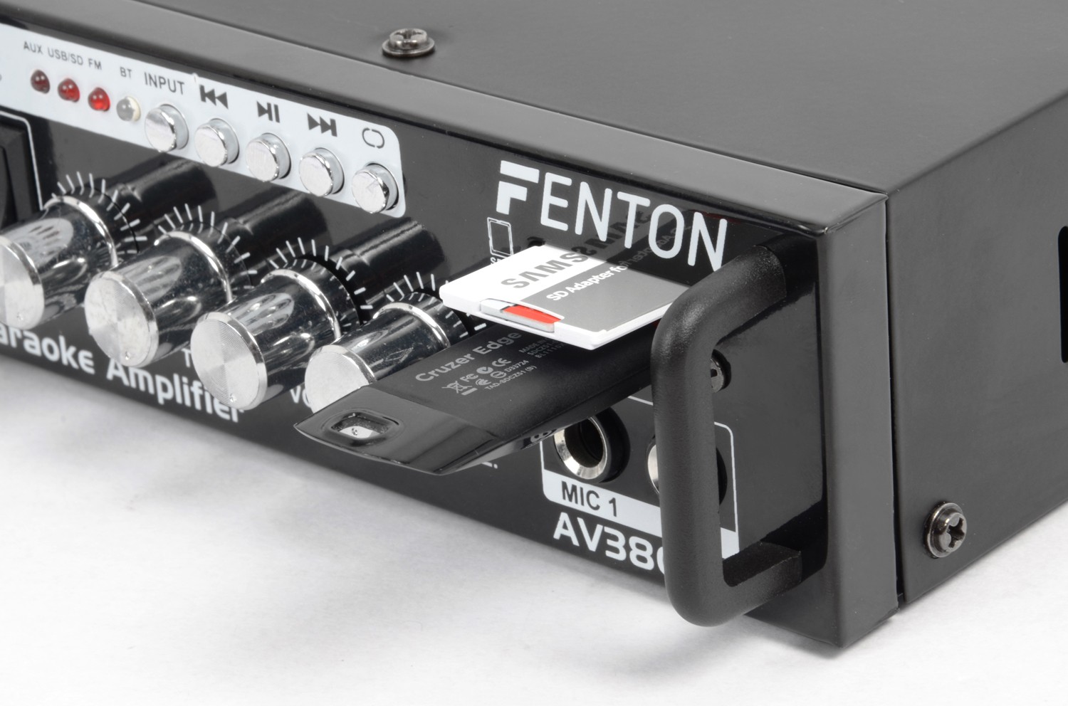 Set Audio Karaoke plug and play con USB-SD-BT AV380BT