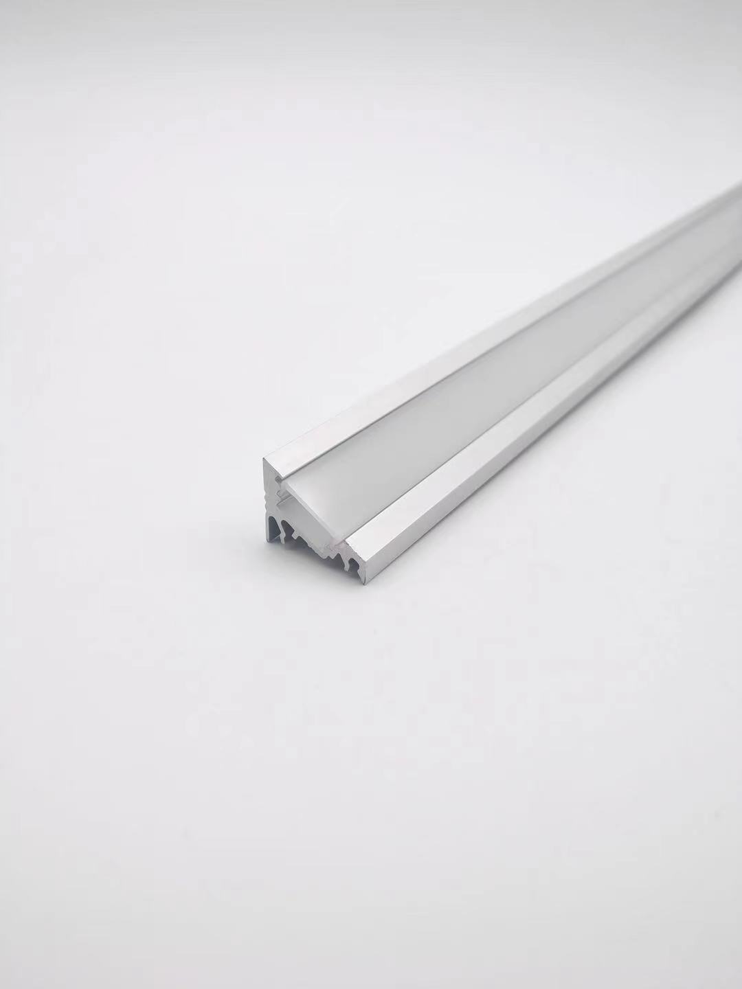Profilo angolare per strisce LED MKC MKC2016C-F