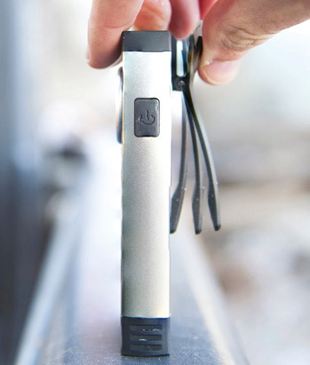 CAT CT5115 | Torcia tascabile in alluminio 200 Lumen con ricarica USB
