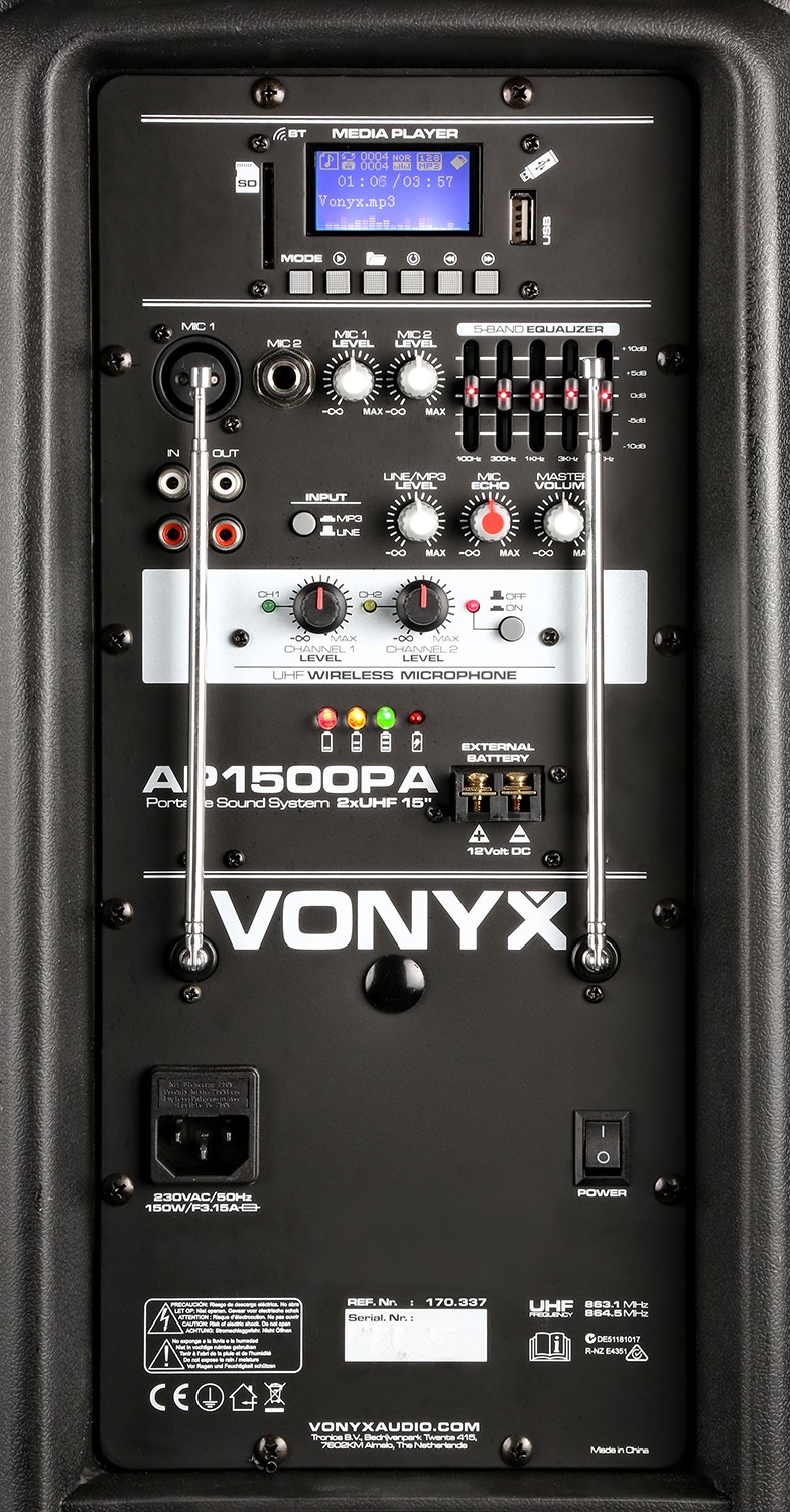 VONYX 550923017 Sistema portatile 15" da 800W  con 2 radiomic. UHF mod. AP1500PA