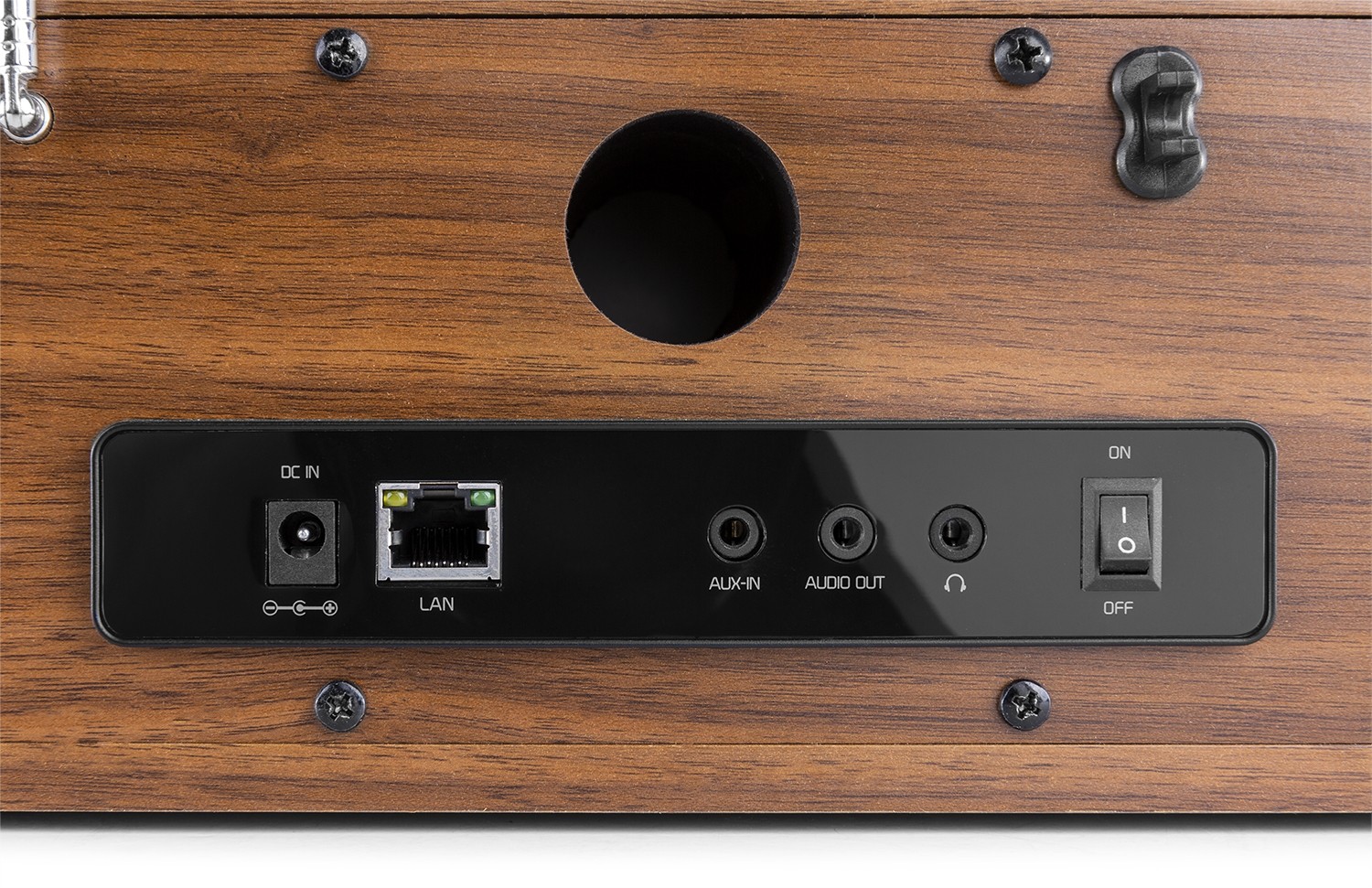 Roma, WiFi Internet radio con batteria integrata e display a colori, colore noce
