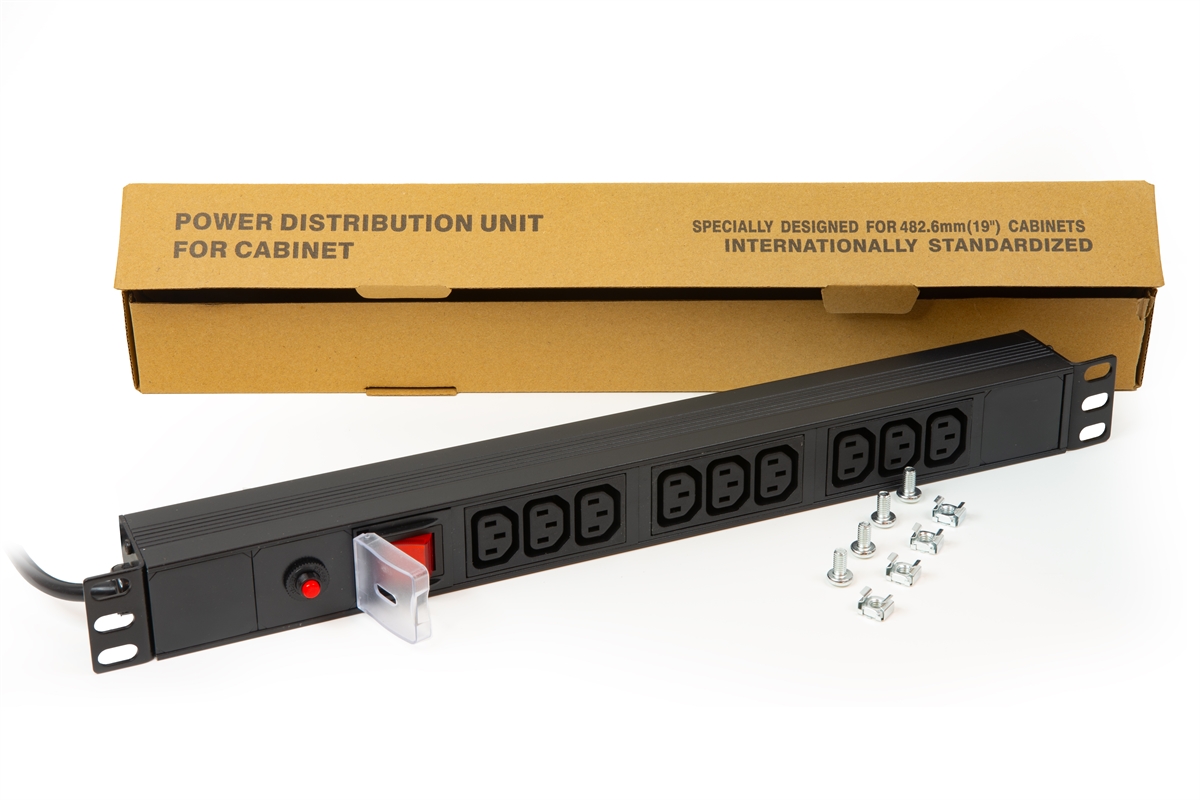 MK10052 - MULTIPRESA 9 PRESE FEMMINA IEC C13 PER ARMADI RACK 19".