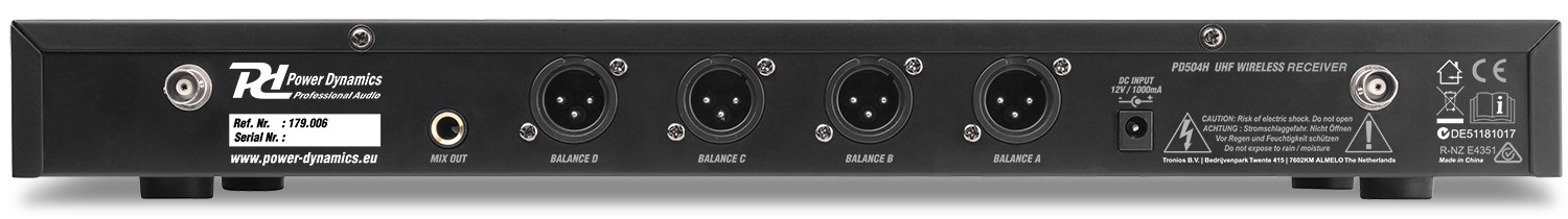 PD504B Set microfonico wireless in banda UHF 4 x 50 CH + 4 Bodypack