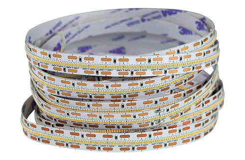 Striscia LED SMD 2110 24W/m 6000K IP20