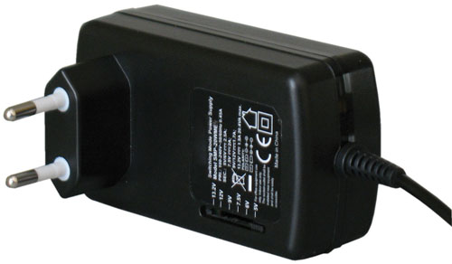 Alimentatore Switching MKC-30WME 30W 1,5A 7PLUG 9-24 VDC SWITCH.30W