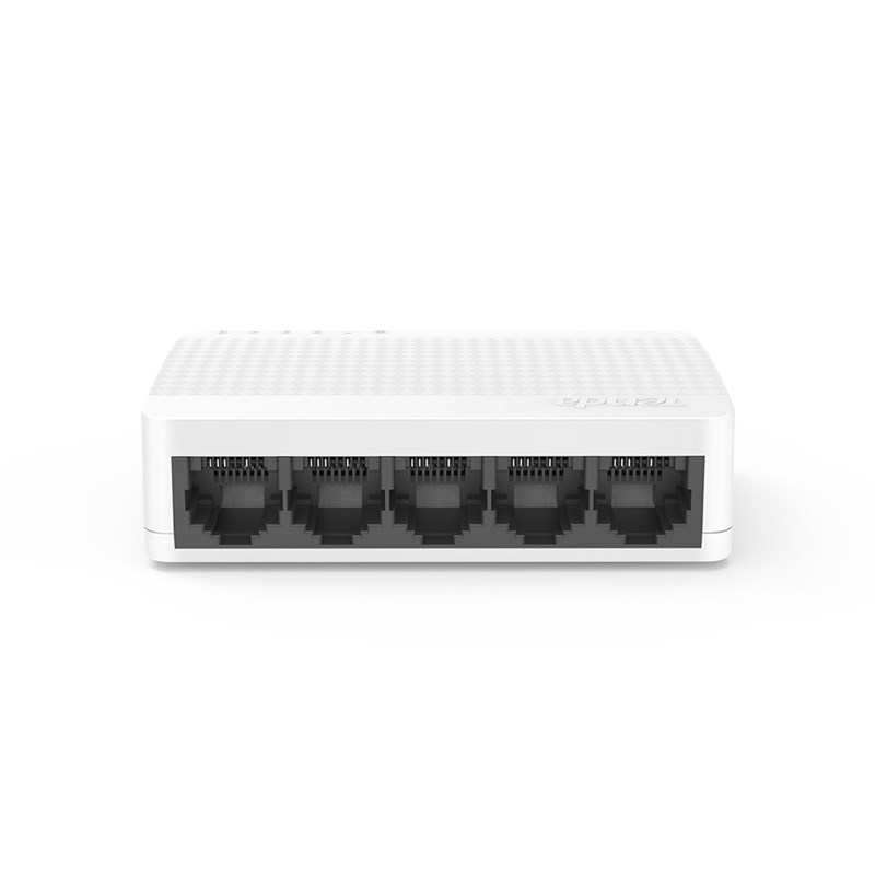 S105 - Switch Fast Ethernet a 5 porte 10/100Mbps